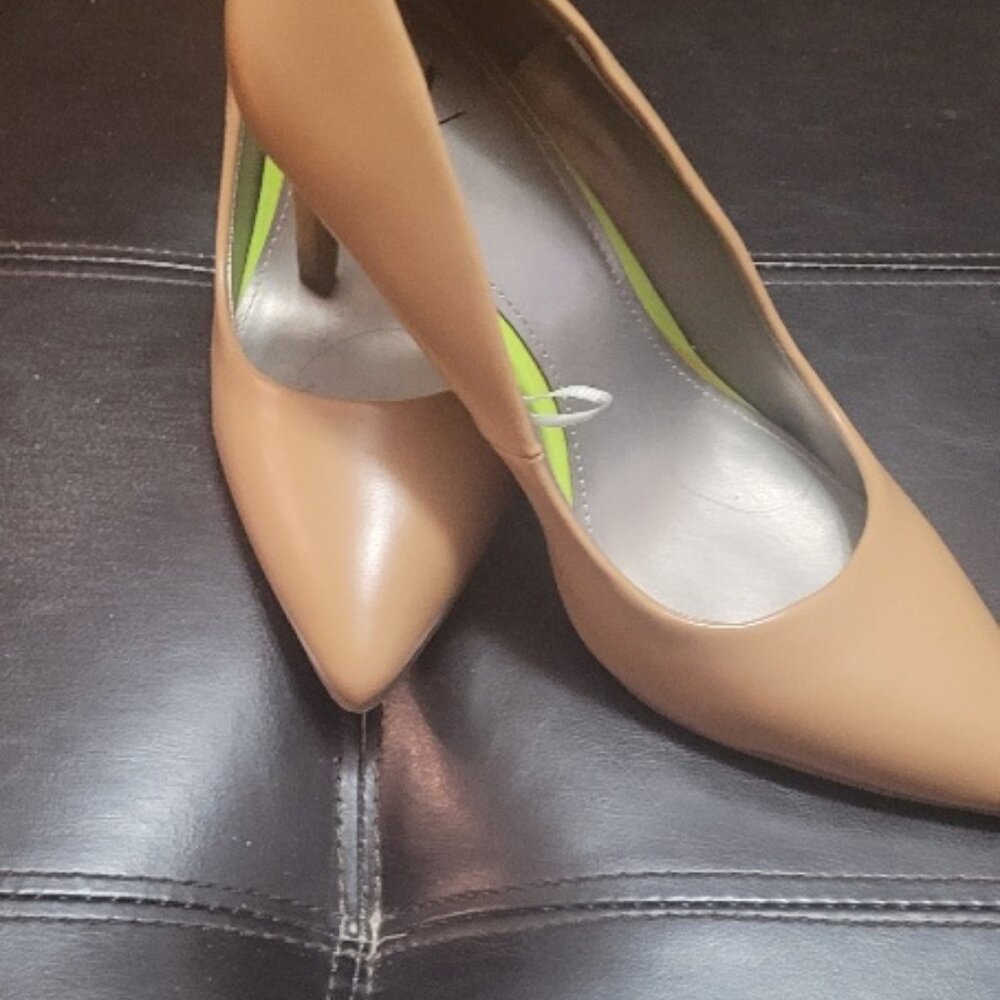 Worthington Stilettos Nude